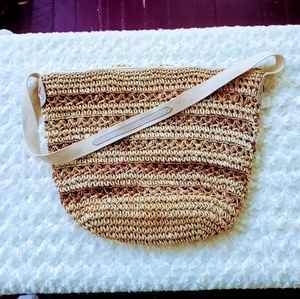 Raffia woven Bucket Hobo bag